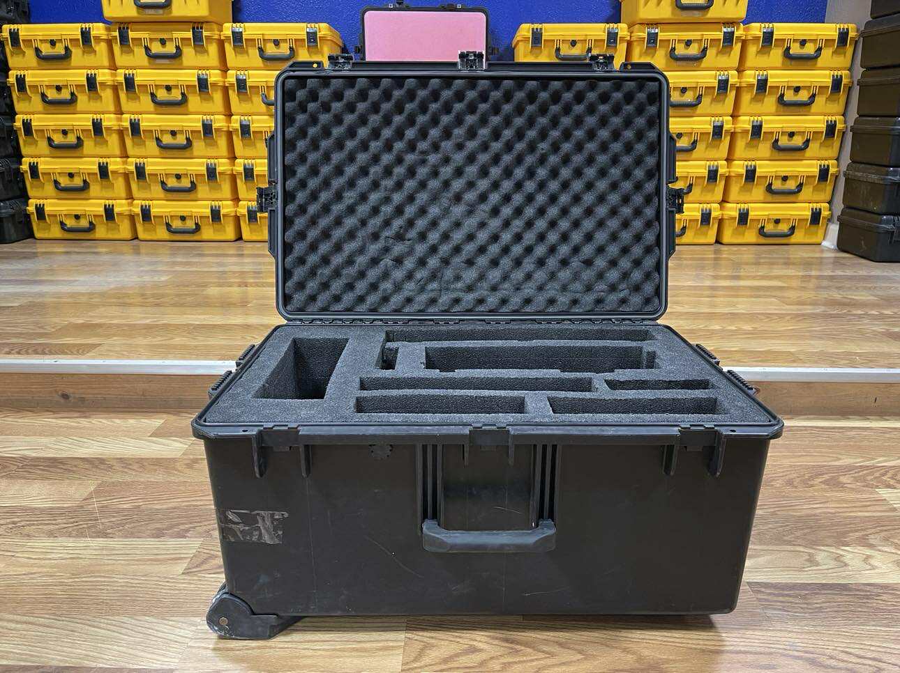 Pelican IM2975 Storm Case – Rugged Waterproof Rolling Hard Case with Foam Insert (Used for Camera, Tools, Equipment)