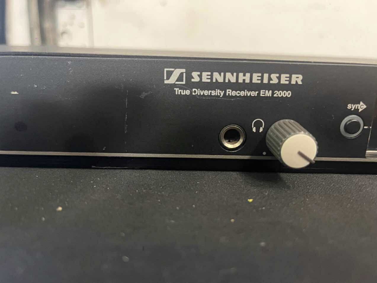 Sennheiser SKM2000XP E935 / EM2000 Gw 558-626 MHZ Wireless Microphone System ONE