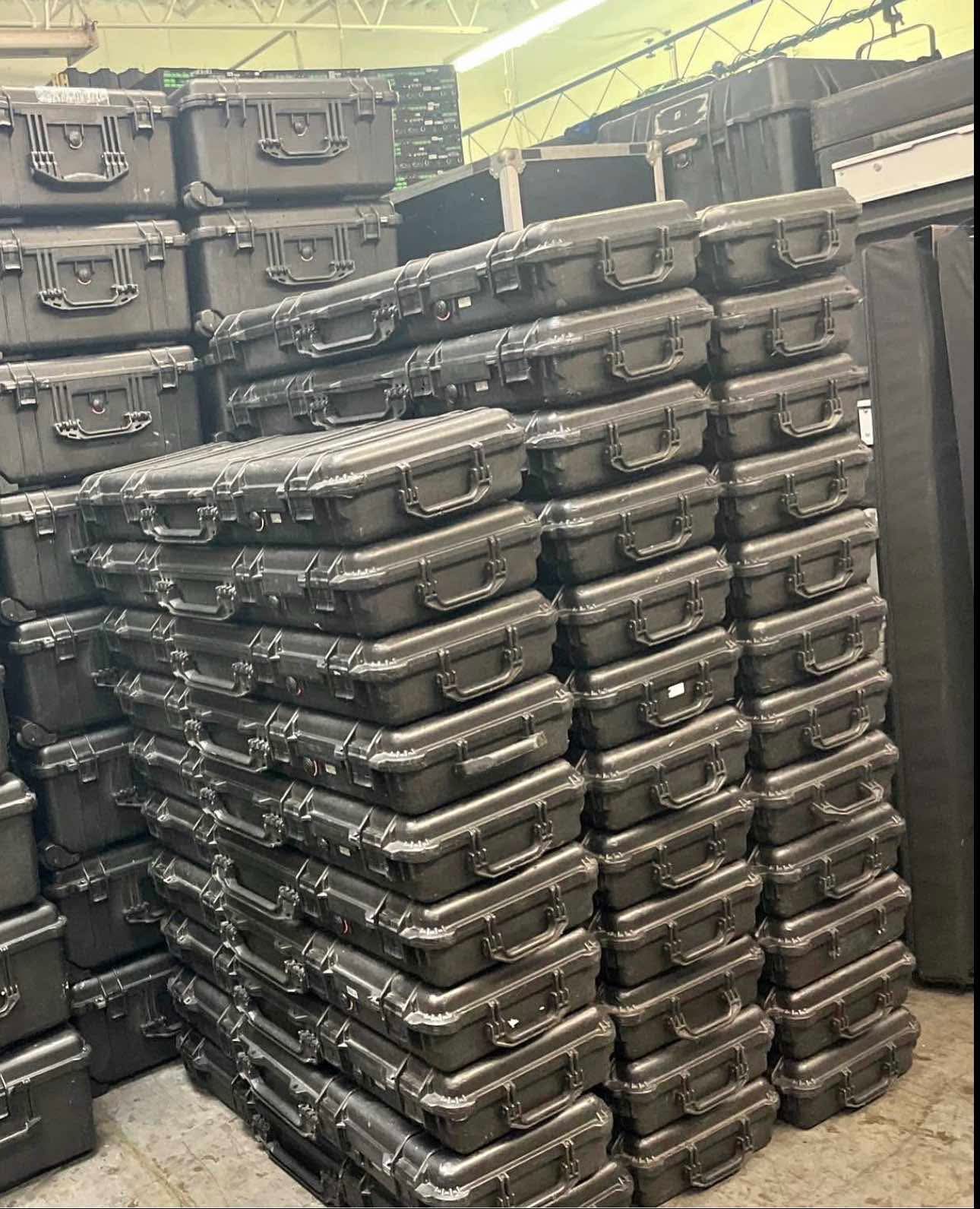 Pelican 1720 Hard Rifle Case (Used – With Foam)